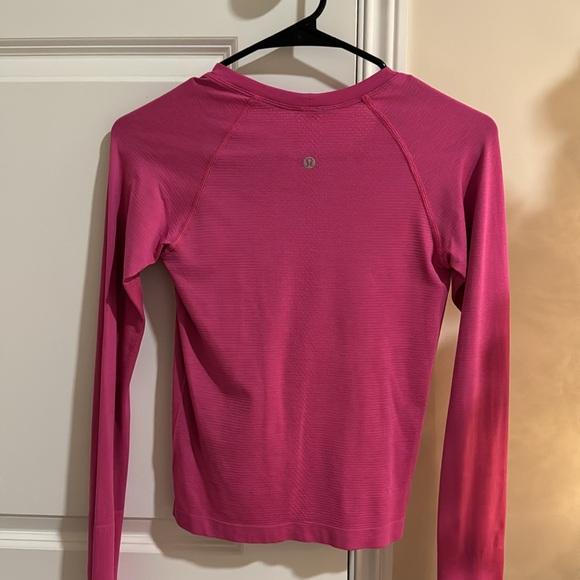 lululemon swiftly tech long sleeve 2.0 race length color hot pink - Picture 2 of 2